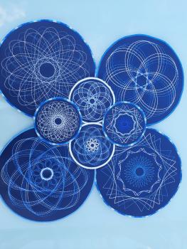 Preview: ITH Stickdatei Untersetzer und Glasabdeckung Spiro